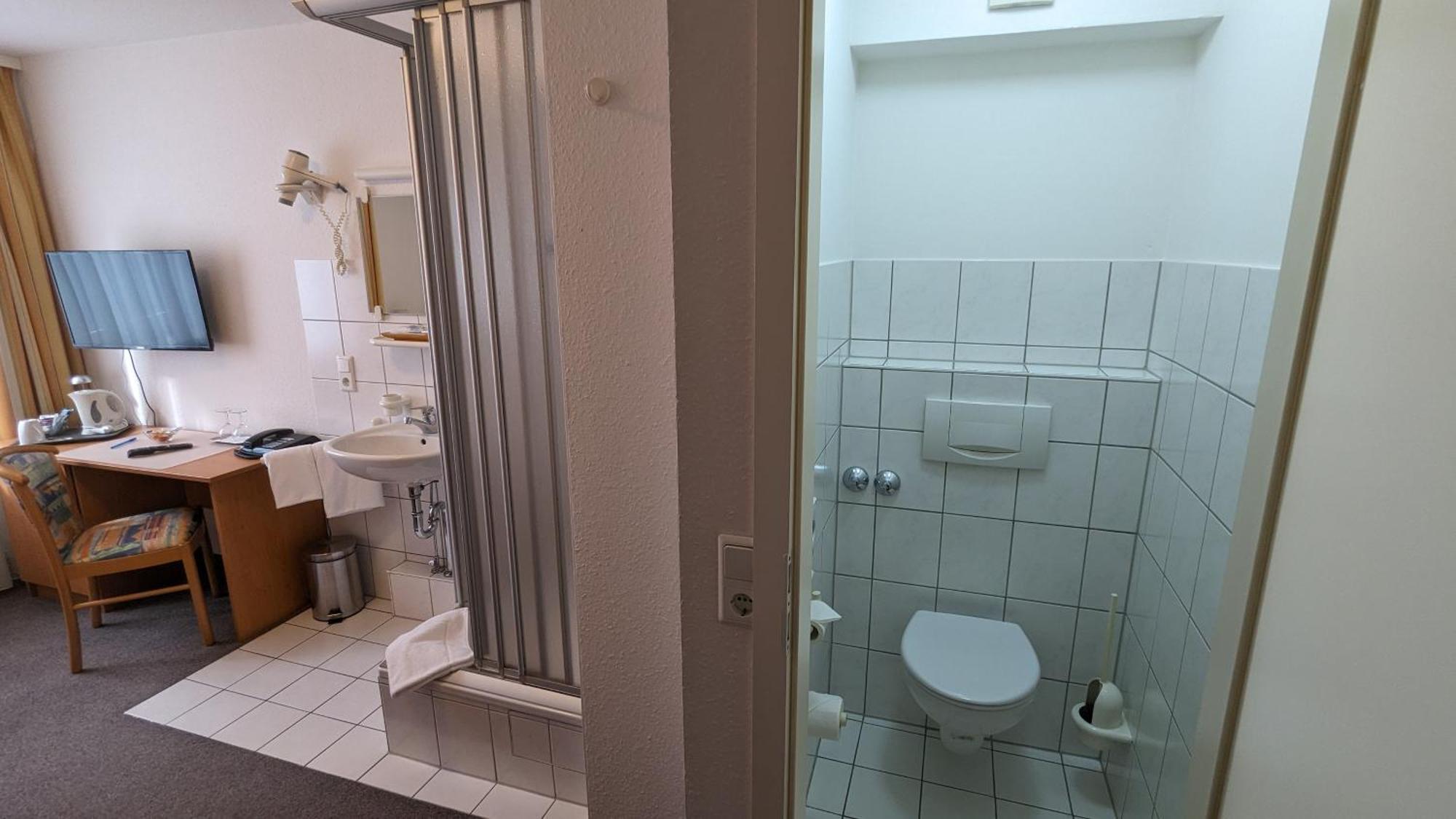 Gaestehaus Ziegler Stuttgart Eksteriør bilde