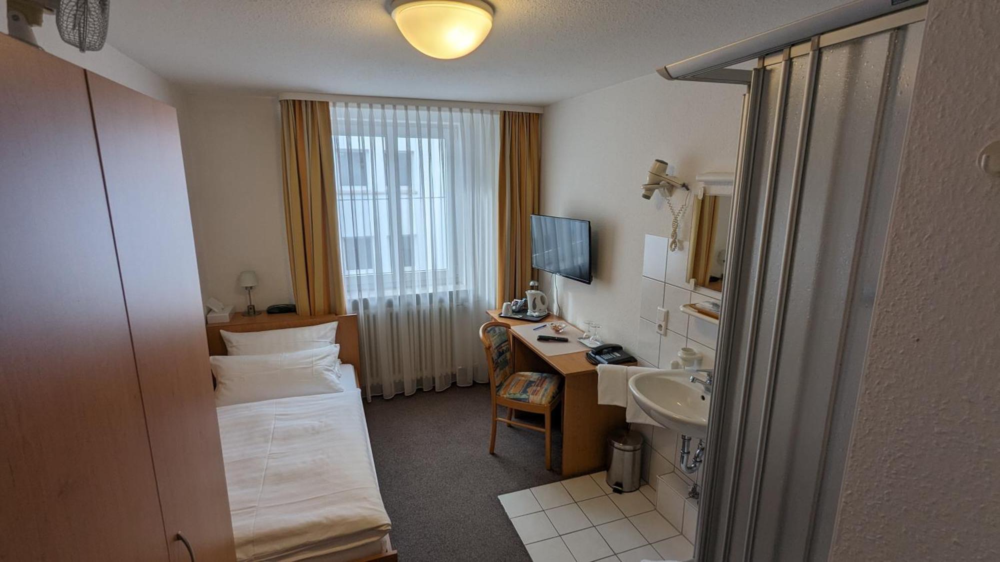 Gaestehaus Ziegler Stuttgart Eksteriør bilde